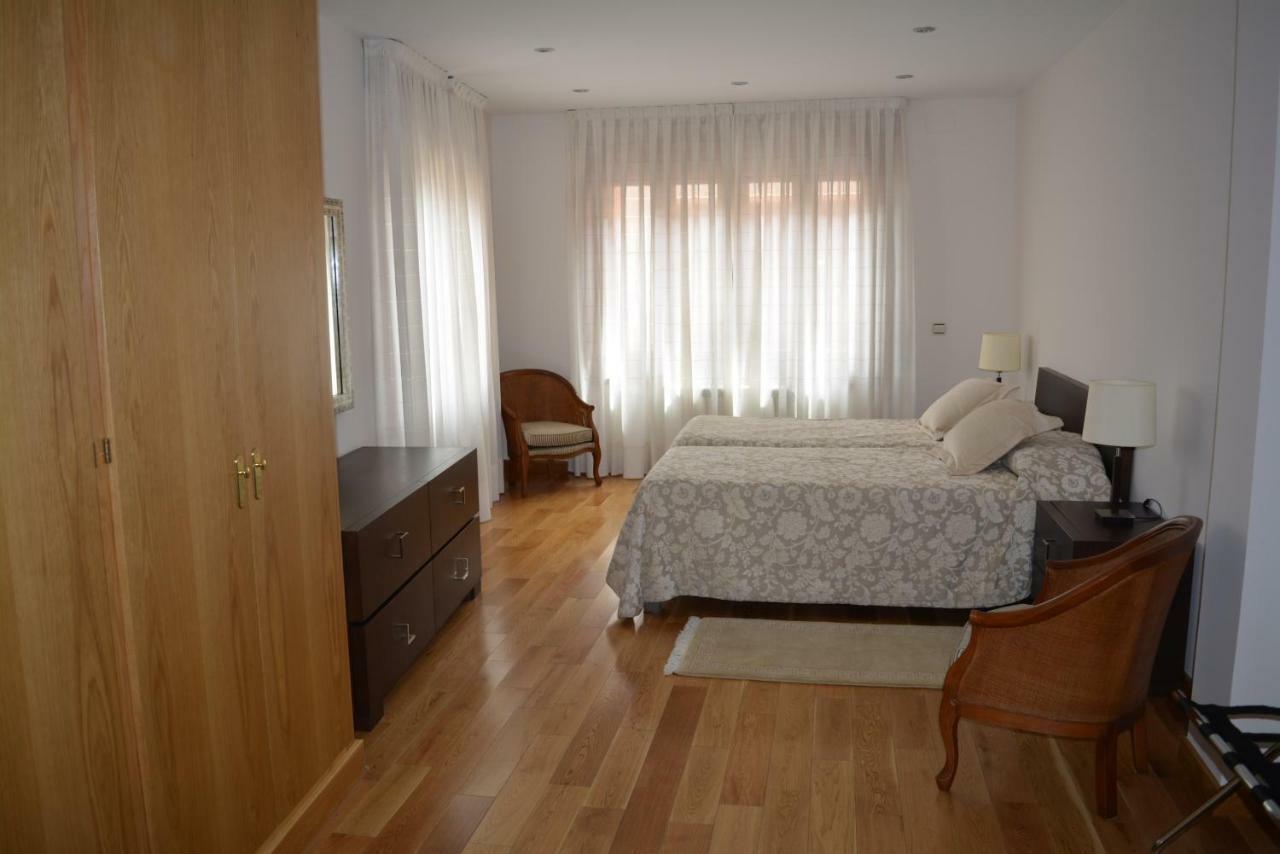 Apartamentos Alameda Coca Exteriér fotografie